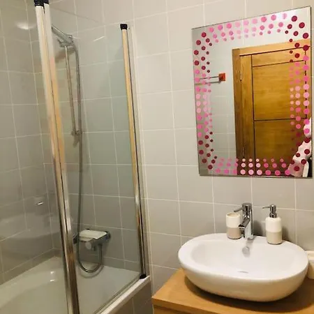 Вилла Dar Arrifana- Stylish 4-bedroom -ocean Views