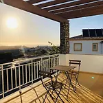 Dar Arrifana- Stylish 4-bedroom -ocean Views *