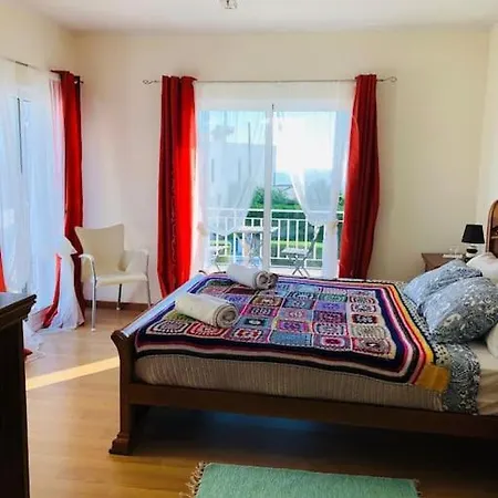 Dar Arrifana- Stylish 4-bedroom -ocean Views *